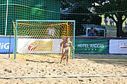 Deutsch: Beachhandball Europameisterschaften 2019 (Beach handball Euro); Tag 4: 5. Juli 2019 – Frauen, Viertelfinale, Niederlande-Griechenland 2:1 (25:12, 18:24, 7:6) English: Beach handball Euro; Day 4: 5 July 2019 – Quarter Final Women – Netherlands-Greece 2:1 (25:12, 18:24, 7:6)