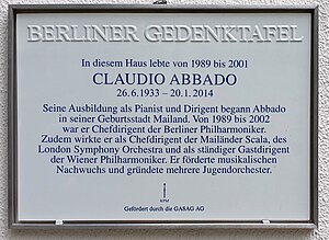 Claudio Abbado: Ausbildung und Studium, Laufbahn als Dirigent, Ehrungen