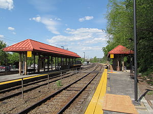 Станция MBTA Брэдфорд, Брэдфорд, Массачусетс. Jpg