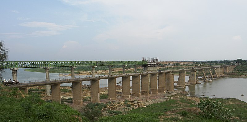 File:Bridge on Chambal river, India.jpg
