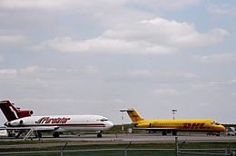 Boeing 727 авиакомпании Kelowna Flightcraft Air Charter в Международном аэропорту Калгари