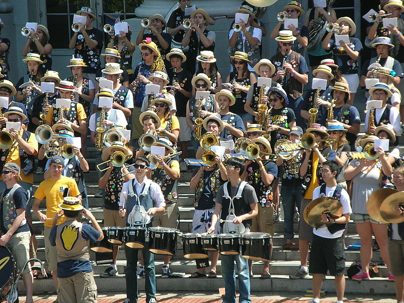 File:Cal Band at Cal Day 2010 spirit rally 7.JPG