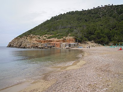 Cómo llegar a Cala Benirràs en transporte público - Sobre el lugar