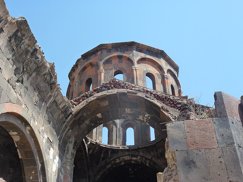 File:Cathedral of Talin 2015 aug pic 26.JPG