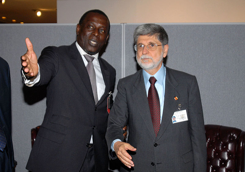 File:Celso Amorim and Cheikh Gadio, 1838MC007.jpg