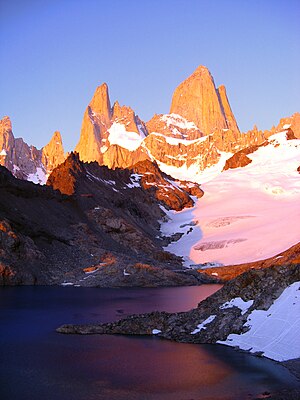 Fitz Roy: Toponymie, Géographie, Histoire