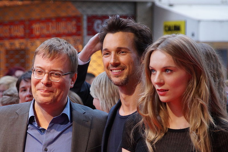 File:Christoph Hochhäusler, Florian David Fitz und Lilith Stangenberg.JPG