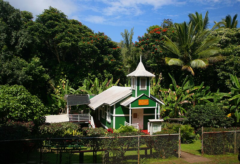 File:Church at the end of the road.jpg