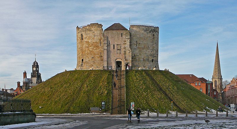 File:Clifford's Tower (5259021070).jpg