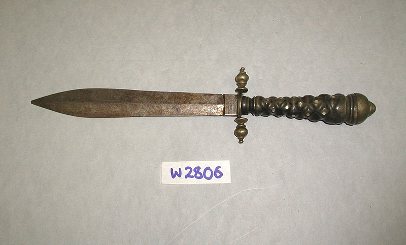 File:Dagger (AM 696842).jpg