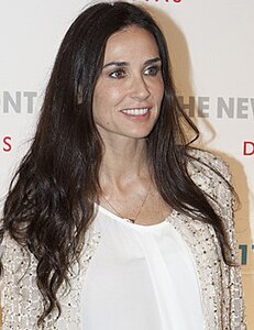 Demi Moore: Biografia, Filmografia, Referències