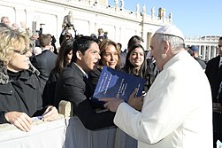 Invitación para que visite el país.