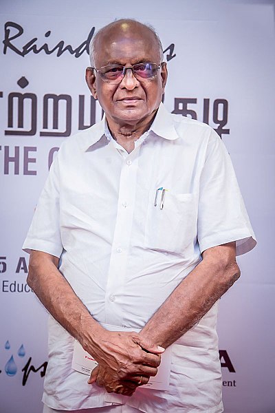 File:Director SP Muthuraman at Be the Change 2015 Calendar Launch.jpg