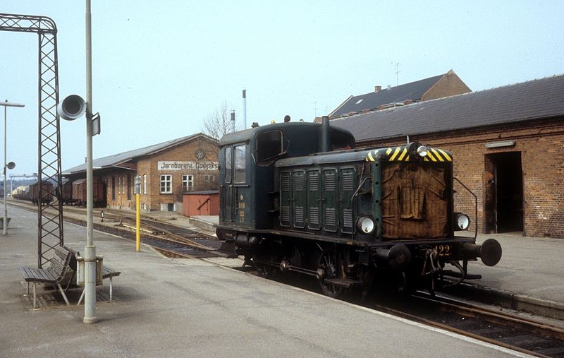 File:Dsb-rangierlok-122-hersteller-frichs-817834.jpg