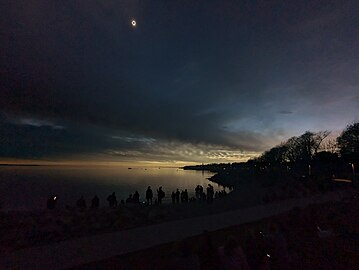 Totality from Breakwater Park, Kingston, Ontario