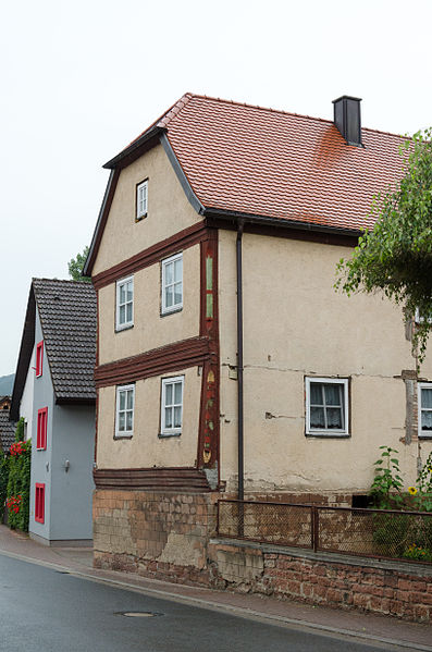 File:Eichenbühl, Hauptstraße 164-001.jpg