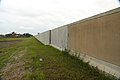 FEMA - 37661 - 17th Street Canal wall in New Orleans, Louisiana.jpg