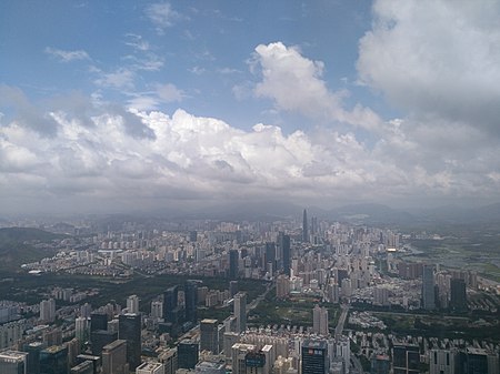 Tập_tin:FREESKY观光层上所见的深圳之景.jpg