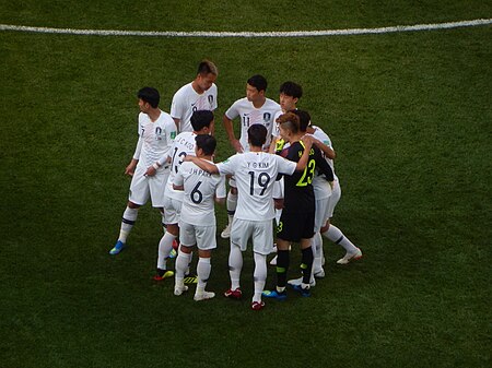 FWC 2018 - Group F - KOR v SWE - Team Korea before the match.jpg