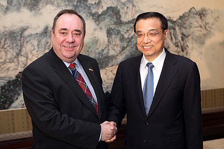 Salmond and Mr Li Keqiang, Vice Premier of the People's Republic of China at a special reception in the Great Hall, Edinburgh Castle