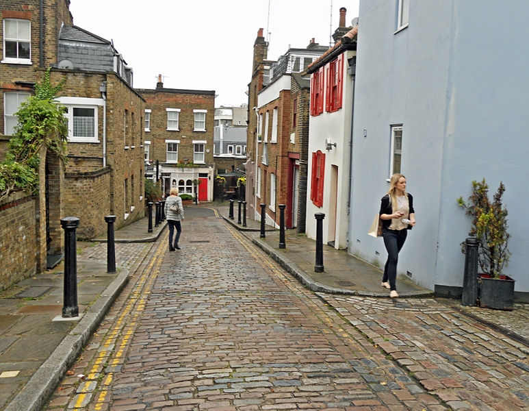 File:Flickr - Duncan~ - Back Lane, Hampstead.jpg