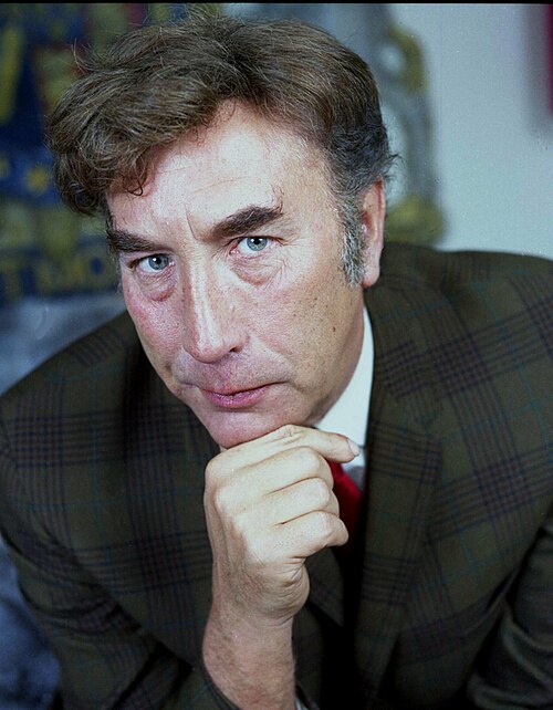 Frankie Howerd, whom Carmichael auditioned and thought "very gauche ... too undisciplined and not very funny either".
