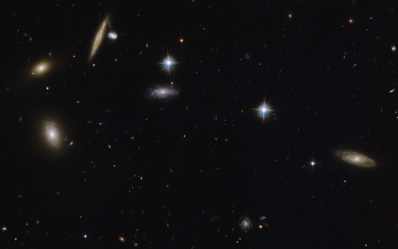 File:Galaxies in Hydra (15179463607).png