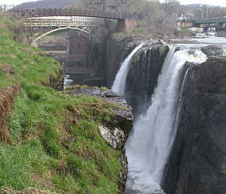 Grandes chutes de la rivière Passaic à Paterson, NJ