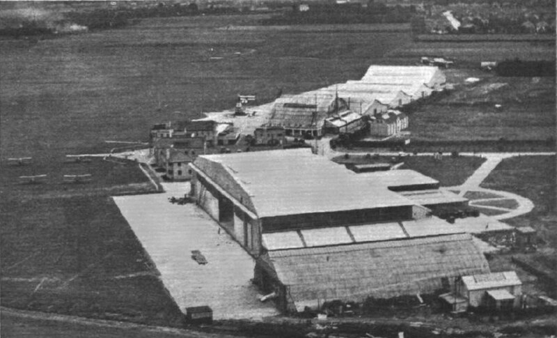 File:Heston Aerodrome July 1935.jpg