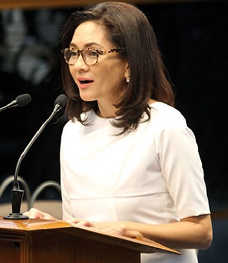 Risa Hontiveros