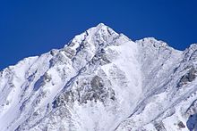 Vue sur le mont Nishihotaka (西穂高岳, Nishihotaka-dake?).