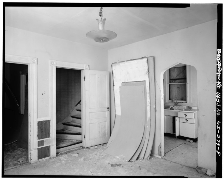 File:INTERIOR, FIRST FLOOR REAR ROOMS - Wesley Methodist Church, Parsonage, 207 North Fifth Street, Watertown, Jefferson County, WI HABS WIS,28-WATO,3-8.tif