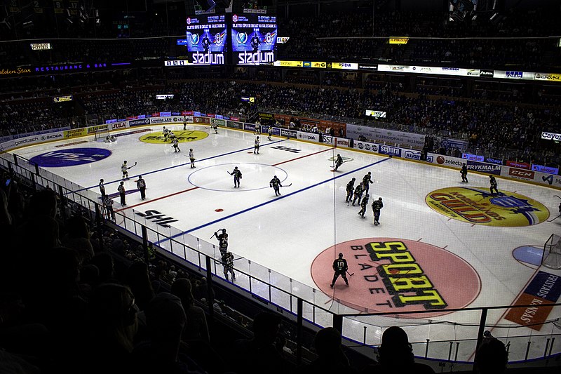 File:Interior do Löfbergs Arena.jpg