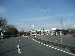 Iruma IC toll gate.jpg