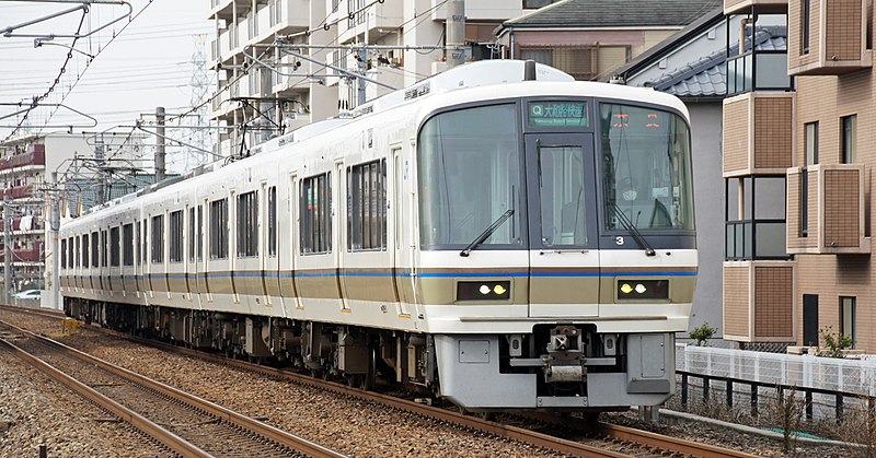 File:JRW series221-3 Yamatoji YamatojiRapid.jpg