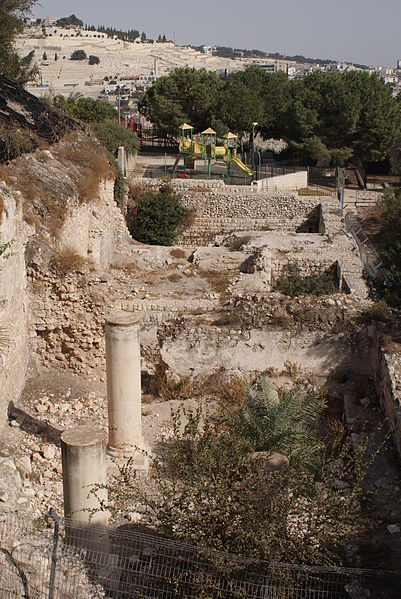 File:Jerusalem - Jewish Quarter (3) (5361618773).jpg
