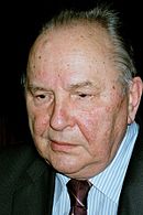 Jerzy Szacki Jerzy Szacki 2004.jpg