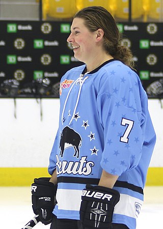 <span class="mw-page-title-main">Jess Jones</span> Canadian ice hockey player