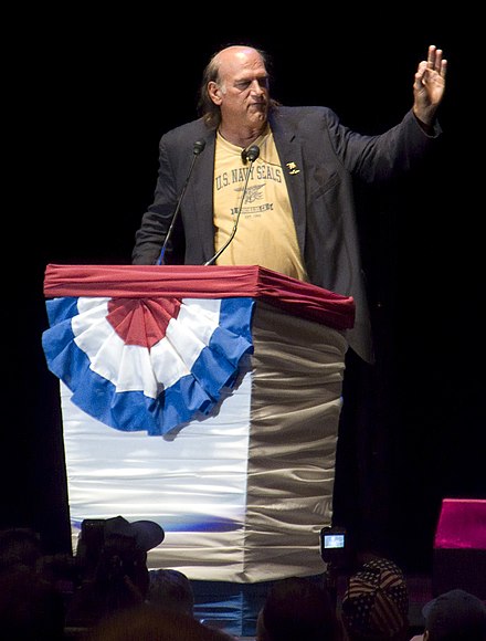 Ventura orating at the Rally for the Republic in 2008