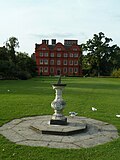 Миниатюра для Файл:Kew Palace in Kew Gardens - geograph.org.uk - 2630395.jpg