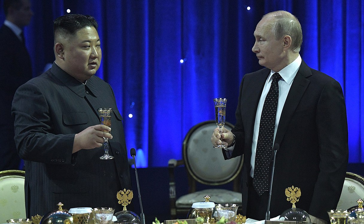 Kim Jong-un and Vladimir Putin (2019-04-25) 16.jpg
