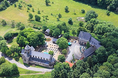 So kommt man zu Kloster Schiffenberg mit den Öffentlichen - Mehr zum Ort Hier