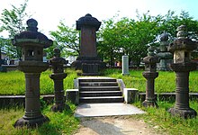 De grafsteen van Kuroda Josui.jpg