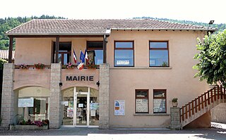 <span class="mw-page-title-main">Lavoûte-sur-Loire</span> Commune in Auvergne-Rhône-Alpes, France
