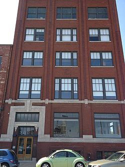 Liquid Carbonic Company Building in Kansas City, MO.JPG