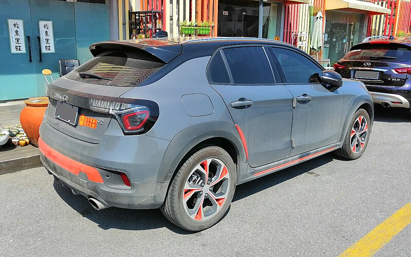 File:Lynk & Co 02 03 China 2019-03-13.jpg