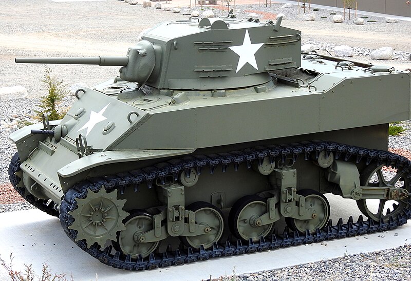 Chars légers / Light Tank 800px-M5A1_%22Stuart%22_Light_Tank