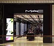 mac cosmetics profit