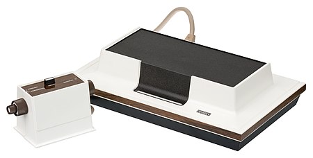 ไฟล์:Magnavox-Odyssey-Console-Set.jpg