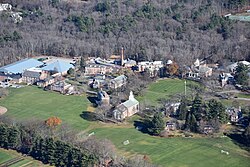 Middlesex School di Concord MA aerial.JPG